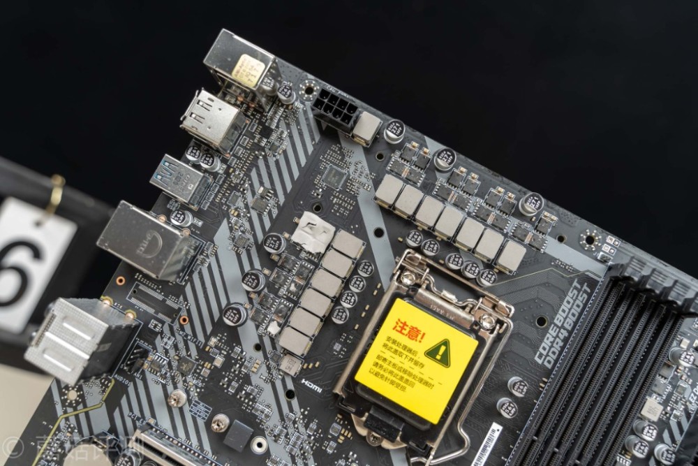 综合实力出众,供电尤为出彩,微星b460m迫击炮主板 深度评测
