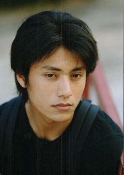 陈坤|从一夜爆红到自甘“没落”，再到用行动致敬电影《八佰》，影帝陈坤活该你红