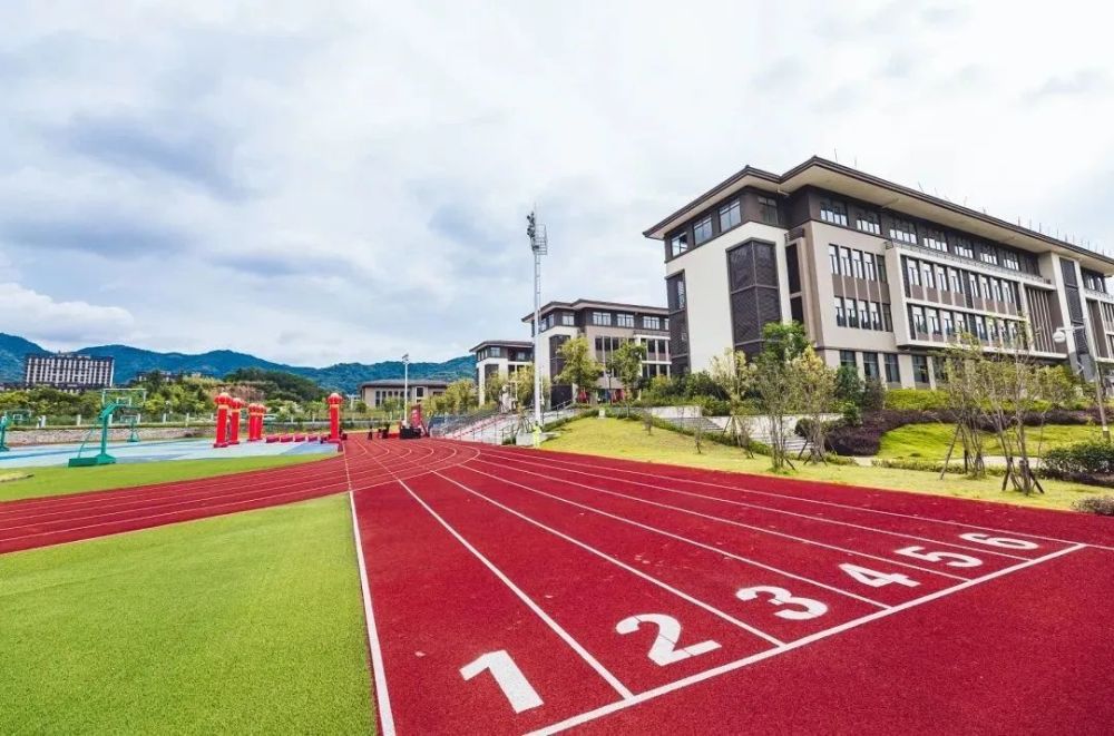 福州则徐中学桂湖校区开学啦