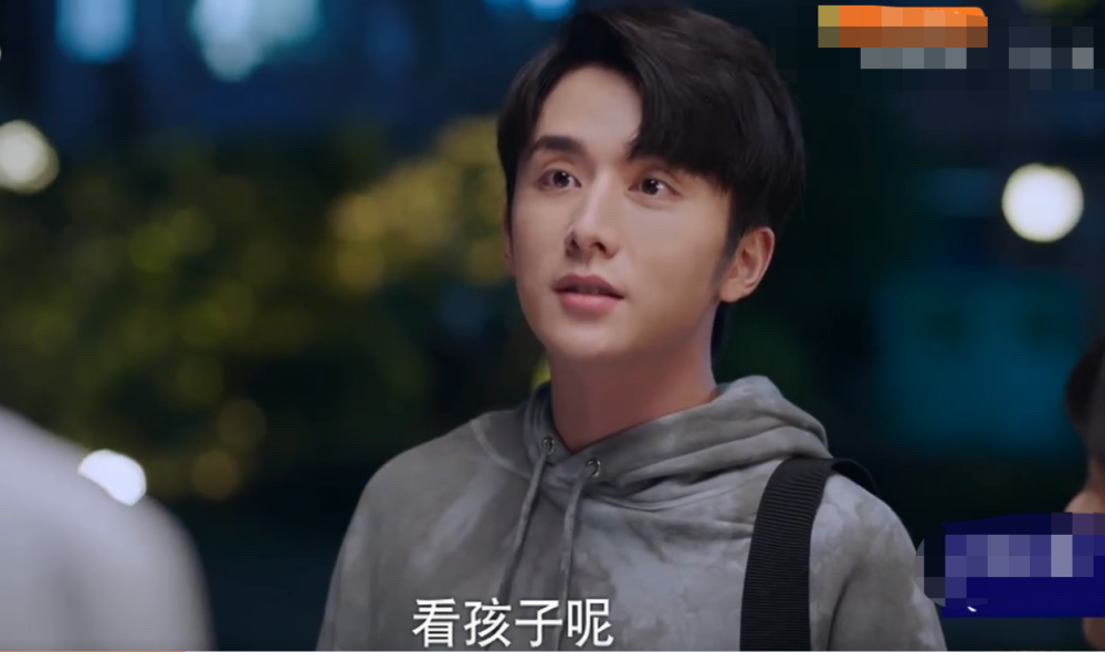 《以家人之名》小哥官配是小橙子?张新成在线辟谣,只对妹妹好!