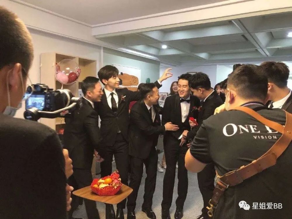 邓伦|干这事，他是最专业的？