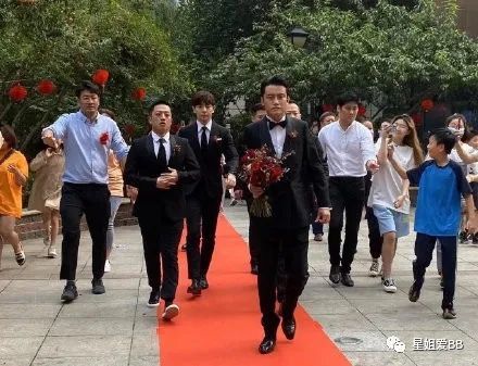 邓伦|干这事，他是最专业的？