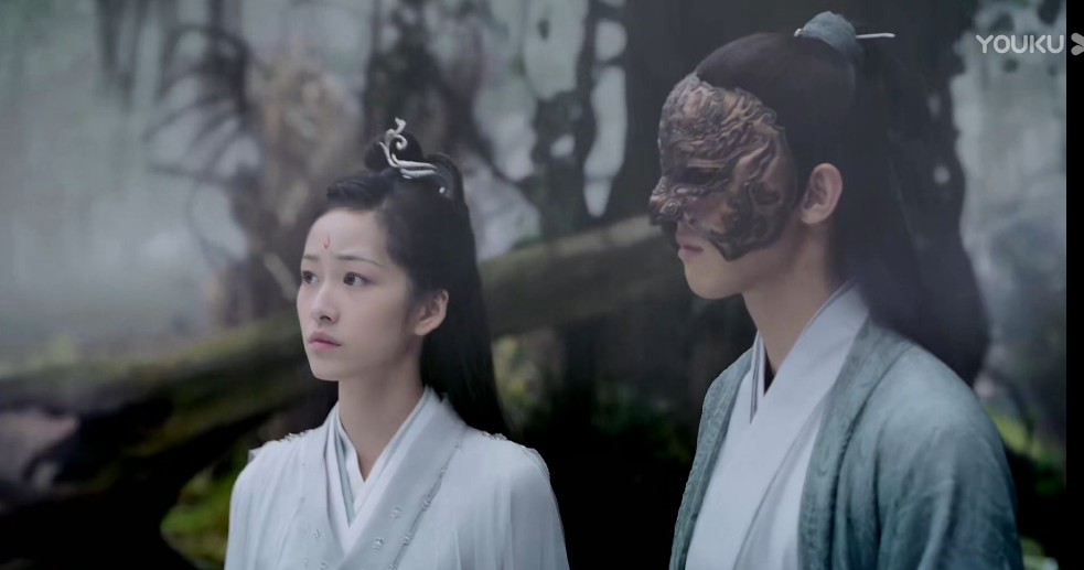 琉璃:离泽宫的女鸟都去哪里了?司凤:女鸟不能在离泽宫存在!原来如此