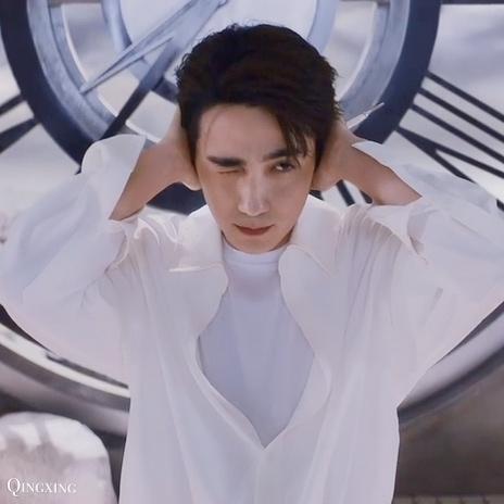 时间雕刻师|朱一龙呲着大板牙干什么呢？实现表情自由，时间雕刻师你值得拥有