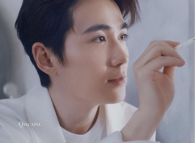 时间雕刻师|朱一龙呲着大板牙干什么呢？实现表情自由，时间雕刻师你值得拥有