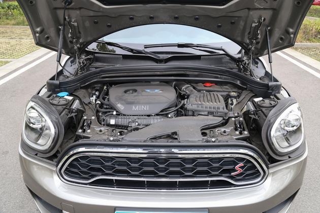 网友 年薪30万也买得起 宝马x1 Vs Mini Countryman 腾讯新闻