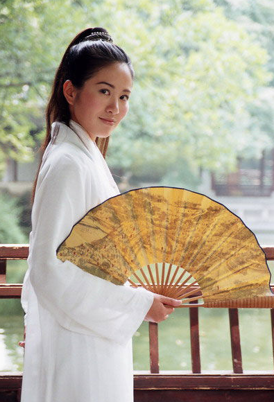 鞠婧祎|所有男人都看不出鞠婧祎是个女的？史上最尬的女扮男装没有之一！