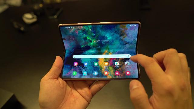 三星galaxyfold2摺疊屏手機超多玩法平板鏡子迷你電腦太喜歡