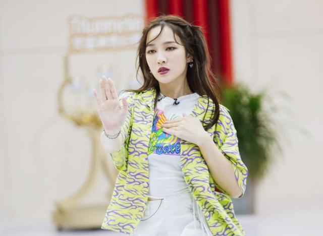 孟佳|孟佳恭喜你！终于认清了自己几斤几两