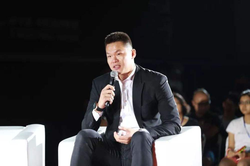 刚升上广东男篮一队的王昊宇水平如何?看看他在二队的表现就知道