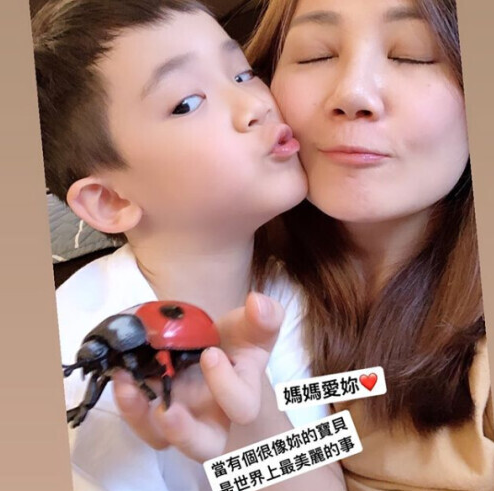 梁静茹|梁静茹谈离婚伤得太重，以泪洗面还要看心理医生，和前夫不是朋友