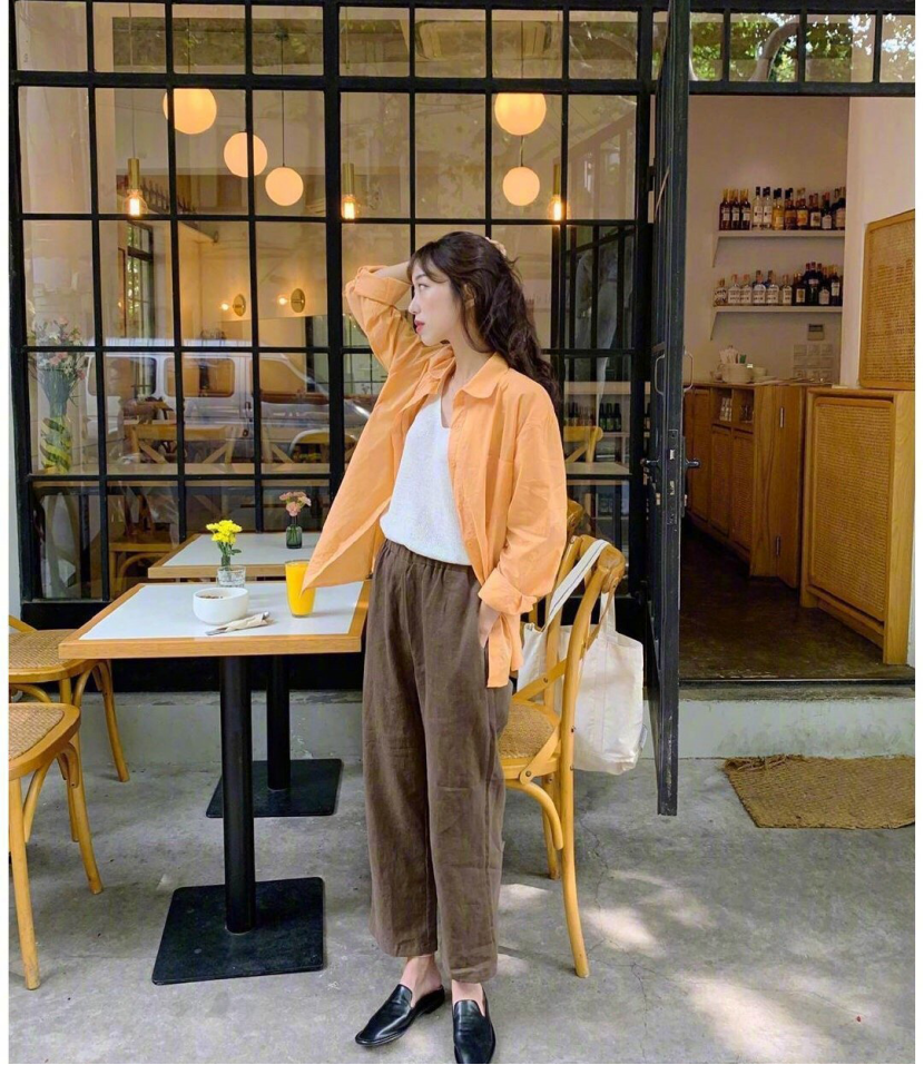 清爽夏末穿搭就要这么穿!一周不重样搭配,抓住夏季穿搭的小尾巴