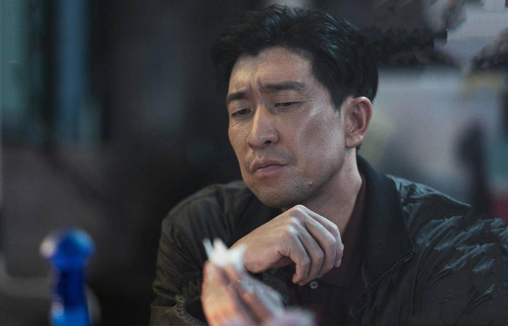 在劫难逃|《在劫难逃》首播，鹿晗王千源上演正邪battle，剧情被指故弄玄虚