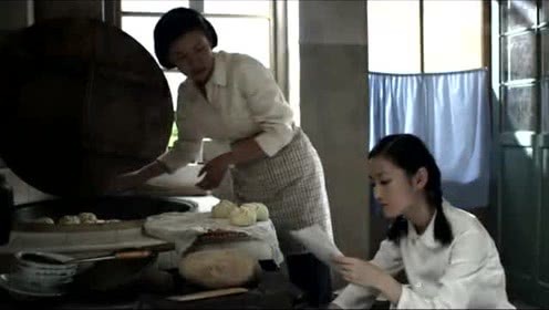 父母爱情|《父母爱情》里他是地主家的女婿，戏外却低调娶了小10多岁的领导