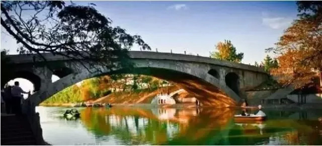 梁思成|时隔80年，梁思成大量建筑手稿曝光！网友：分分钟媲美电脑制图！