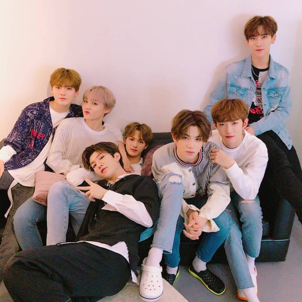 乘风破浪的姐姐|《浪姐》成团之夜嘉宾几乎全是男星，陈赫遭网友“抵制”