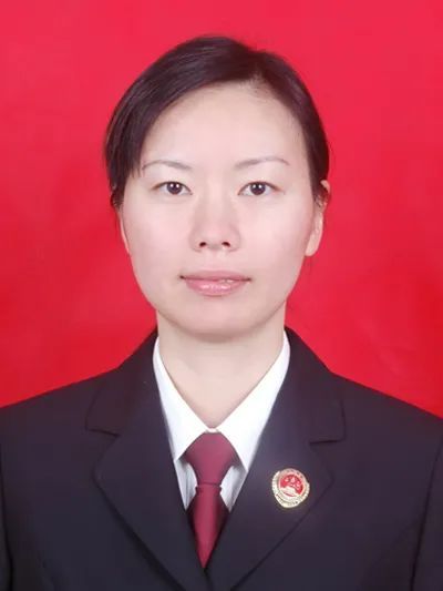 临湘:扫黑除恶专项斗争中的女检察官