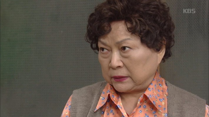 戏骨金容立80岁老当益壮与罗文姬女士是多年好友曾出演明成皇后