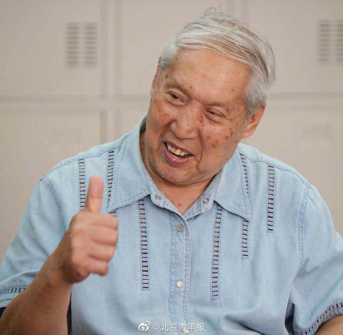 红灯记中李玉和扮演者钱浩梁离世