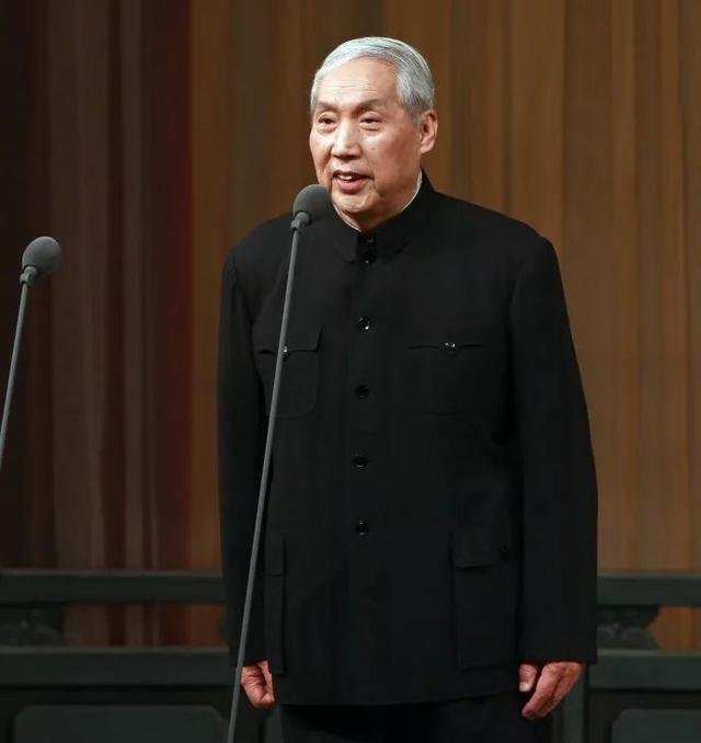《红灯记》中扮演李玉和的著名京剧表演艺术家钱浩梁先生,于2020年9月