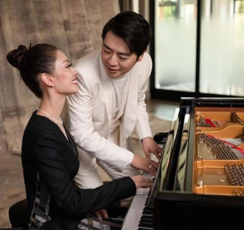 郎朗|朗朗吉娜拍杂志大片尽显甜蜜：最好的爱情，就是嫁给了偶像！