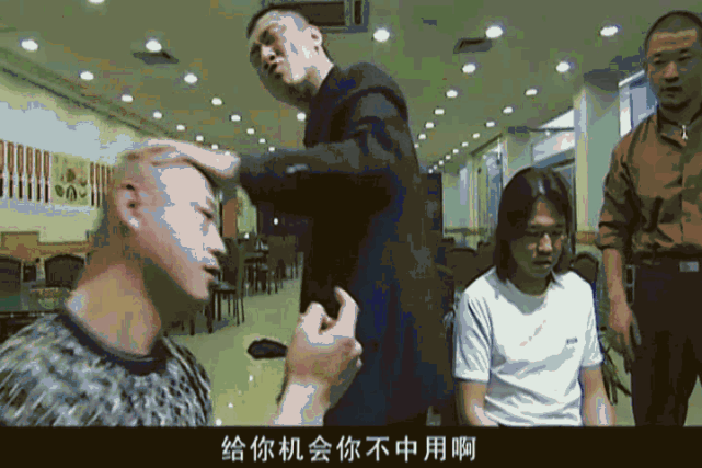 征服里被刘华强欺负的封彪今年都50岁了却风采依旧