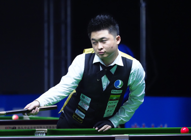 看不起二三线球员杨绍杰回怼哪个冠军不是从二三线走过来