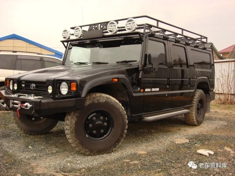 上世纪90年代的丰田版"悍马"