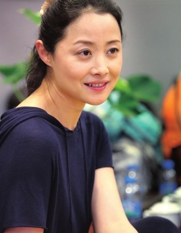 刘蓓情史被五婚丈夫抛弃转身又找了前夫如今还是张若昀后妈