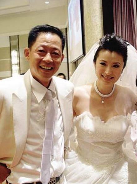 王志文|芳心纵火犯王志文：被林芳兵当备胎给许晴戴绿帽，娶身价过亿总裁