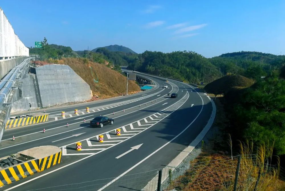 于都县g238于都县路段,通往祈禄山的重要干线.