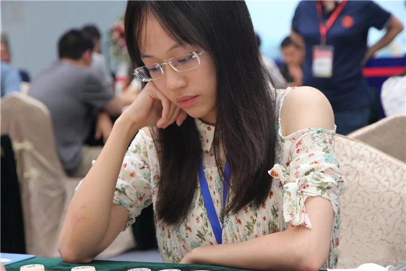 写着"楚河汉界"的中国象棋,为何却不是中国人发明的?_腾讯新闻