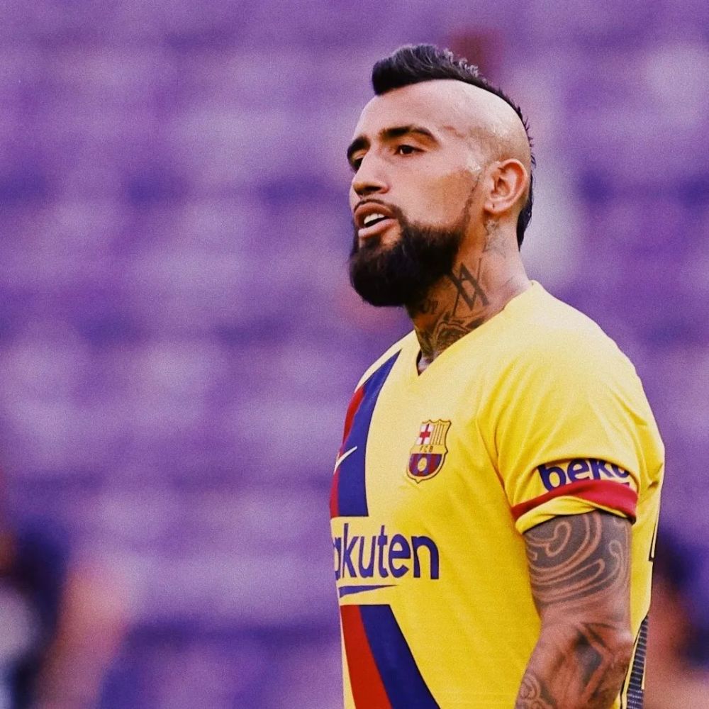 vidal(比达尔)已经达成转会协议官宣只是时间问题目前这名33岁的智利