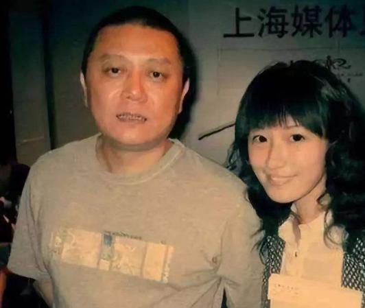 徐静蕾|才女徐静蕾：19岁开始没断过男朋友，身后男人一个比一个厉害