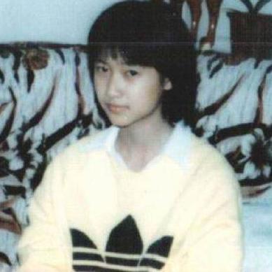 徐静蕾|才女徐静蕾：19岁开始没断过男朋友，身后男人一个比一个厉害