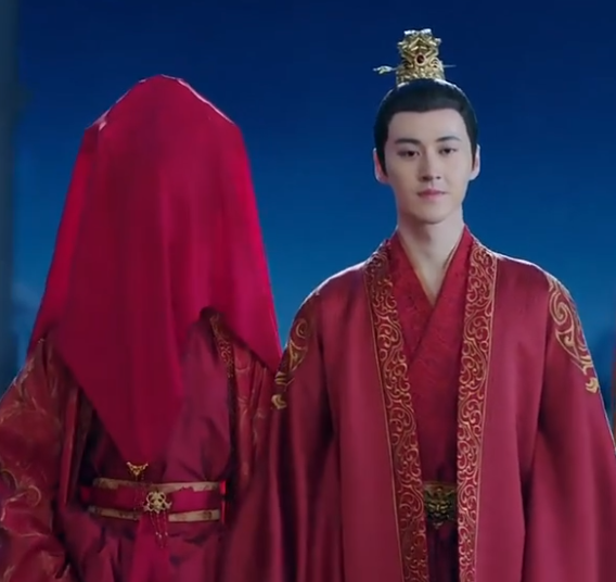 琉璃玲珑钟敏言大婚但揭开玲珑盖头的却不是钟敏言太可悲