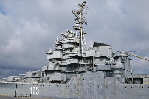 微信浓厚的传奇色彩苏联战后第一型火炮巡洋舰斯维尔德洛夫级