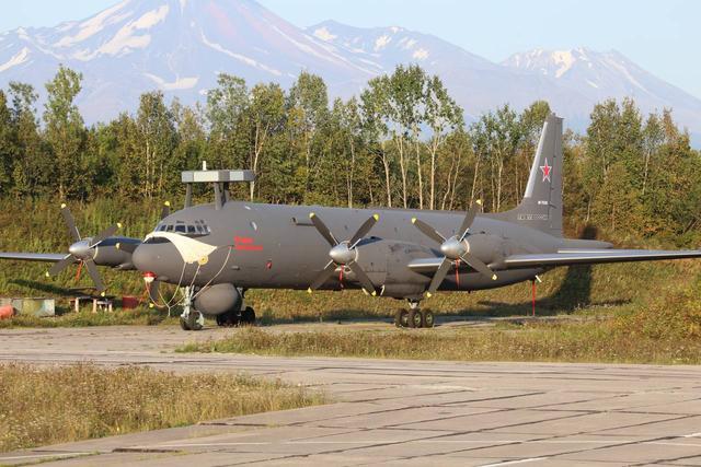 俄羅斯海軍航空兵近期出動了大量兵力,包括圖-142,伊爾-38t反潛機