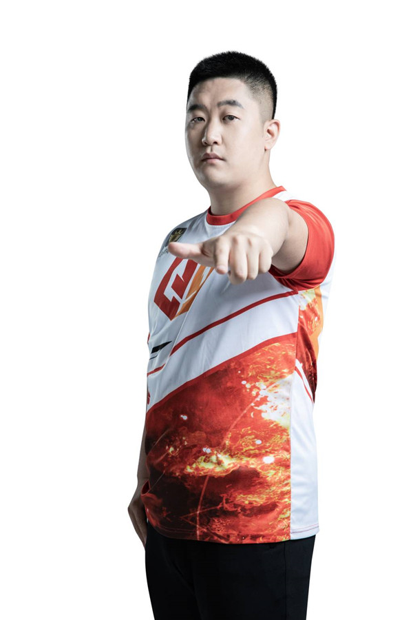 终于结束辗转ak大帝林肯确定留在q9继续征战