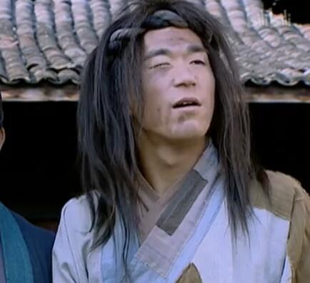 14年前 张国立拍的这部捧儿子的《济公新传》张默竟有点帅