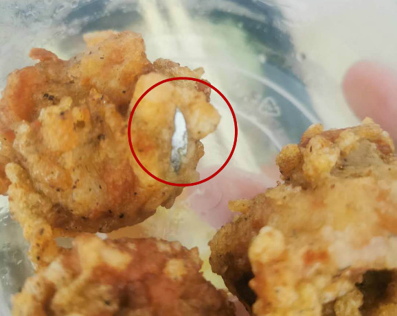 顺义这家餐馆,炸鸡中竟吃出异物?_腾讯新闻