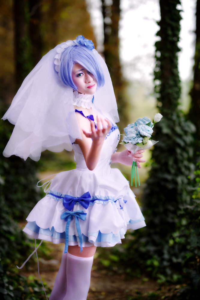 雷姆婚纱同人cosplay
