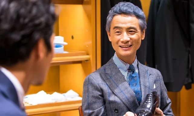上班或者面试需要正装却不懂搭配 看完这篇或许你会有收获 正装 搭配 中村先生 衬衫 中村达也
