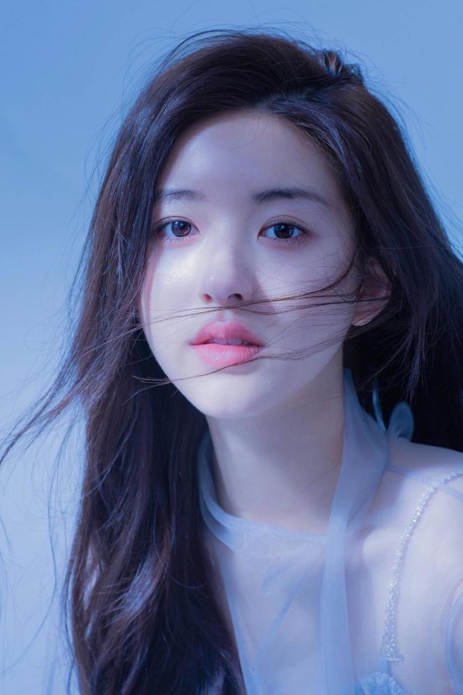 赵露思第242期美图潮流欣赏