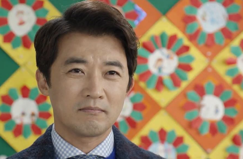 48岁安在旭近况曝光其妻已怀二胎一代韩流鼻祖成了超级奶爸