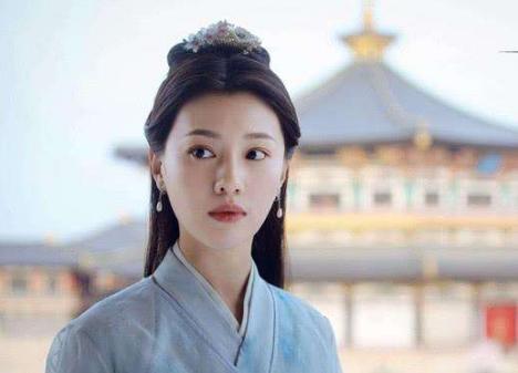 王鹤润出演了《谁的青春不迷茫》,《凉生,我们可不可以不忧伤》《如懿