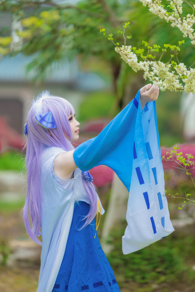 每日图鉴大赏,《我家大师兄脑子有坑》卜算天cos,我才不是拖油瓶呢!