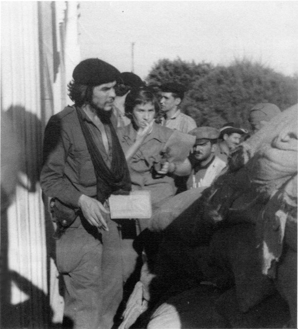 《古巴革命战争回忆录》是好莱坞导演史蒂文·索德伯格执导的电影《切