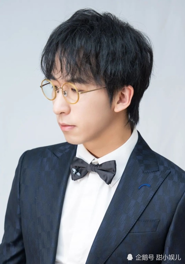 唐汉霄出走十二年只因他觉得自己还不够好