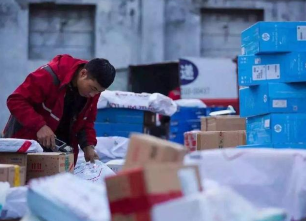 快递速度排行榜_最新快递满意度排行榜:圆通第七,京东拿下第二,第一当之无愧!